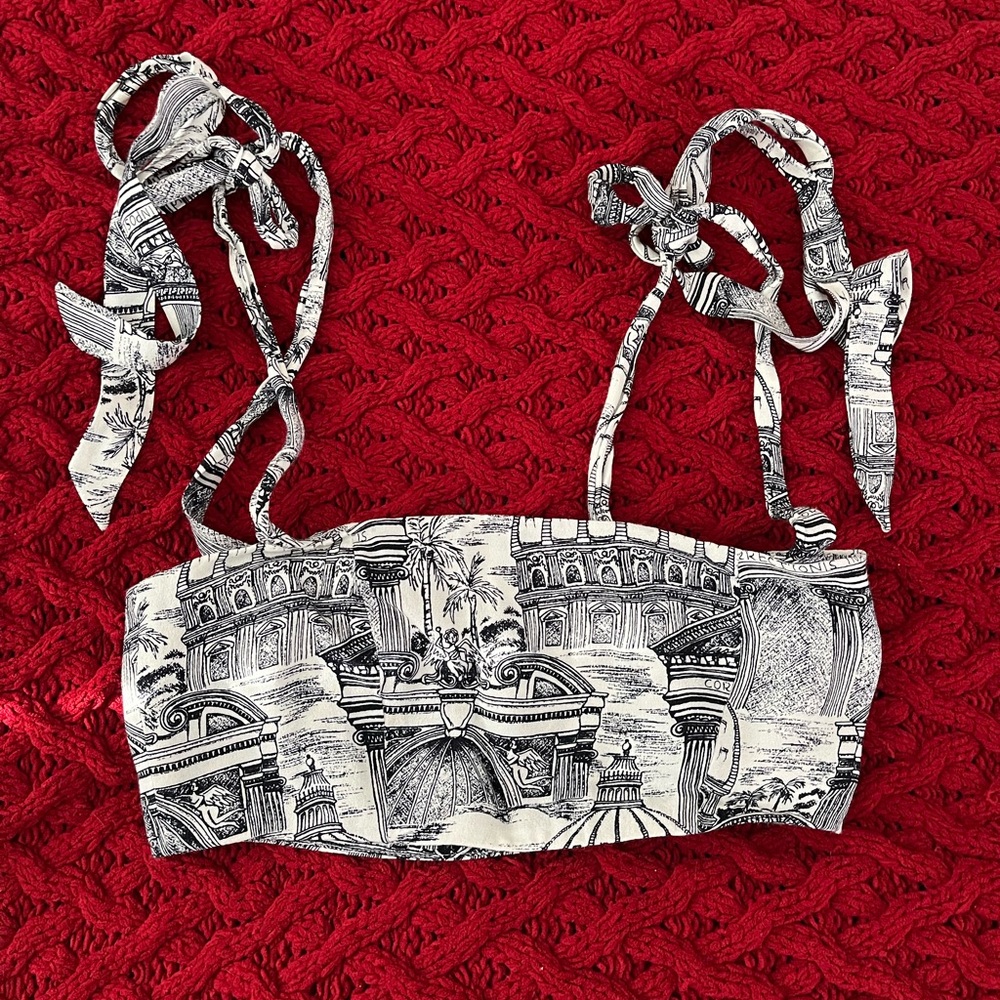 Reformation Tiki Two Piece in Rome size 2 - Picture 3 of 8